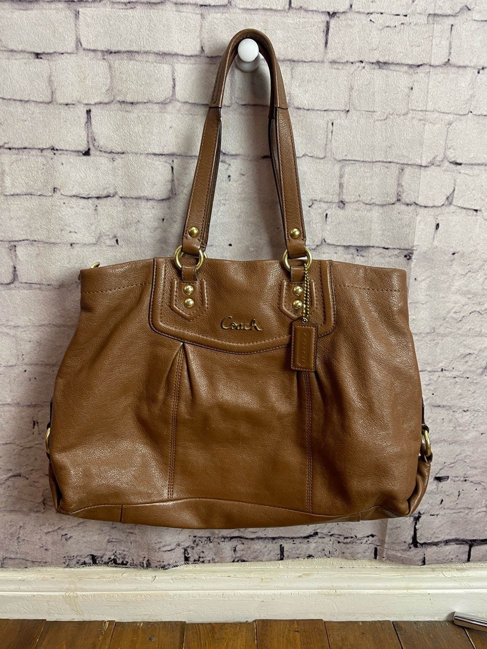 Coach Ashley purse tan brown project bag